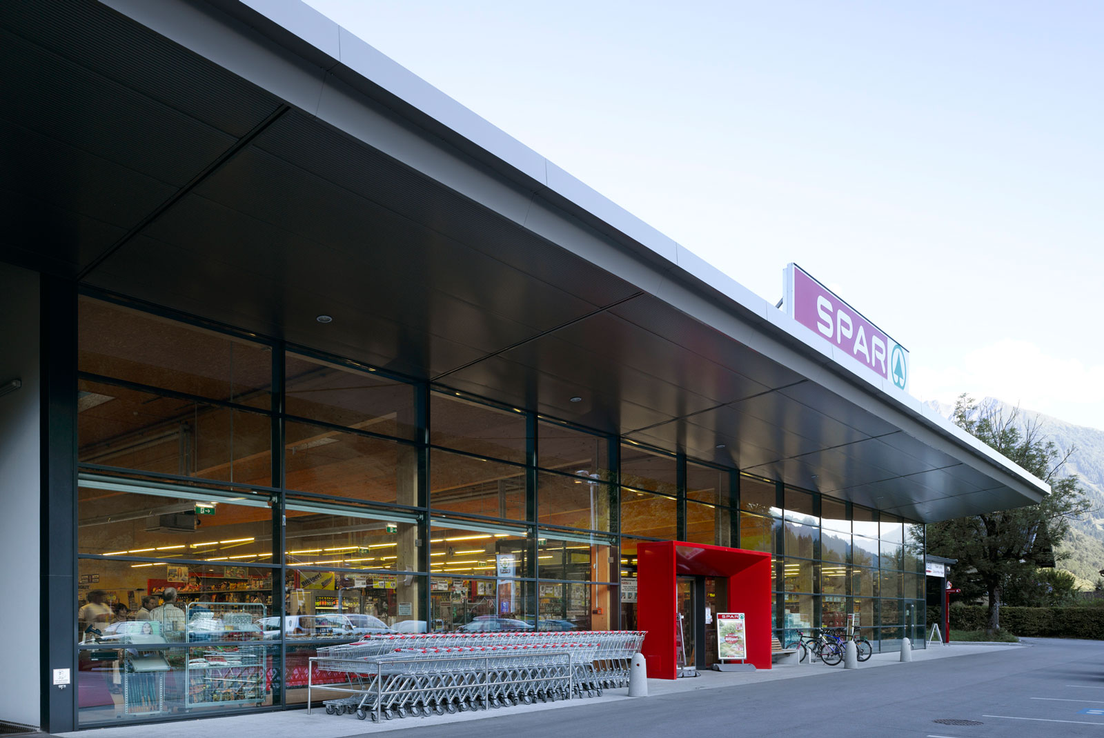 Sparmarkt in Gastein von Jürgen MATZER Architekten